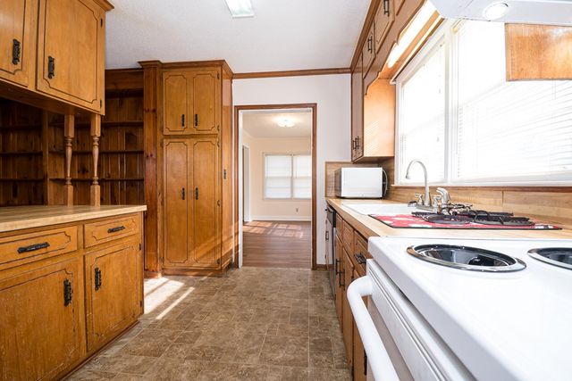 205 N Davis St, Columbia, AL 36319