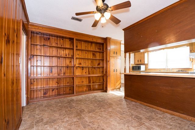 205 N Davis St, Columbia, AL 36319