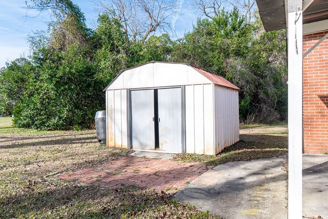 205 N Davis St, Columbia, AL 36319