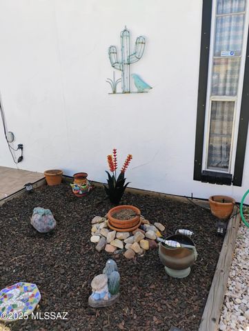 242 N Sage Street, Pearce, AZ 85625