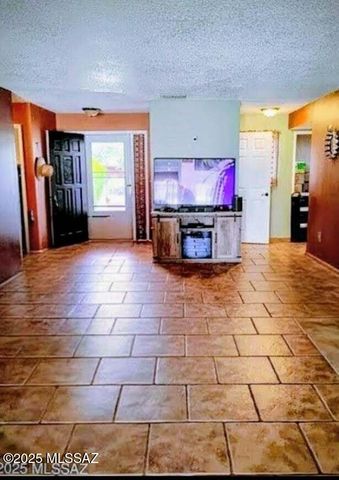 242 N Sage Street, Pearce, AZ 85625