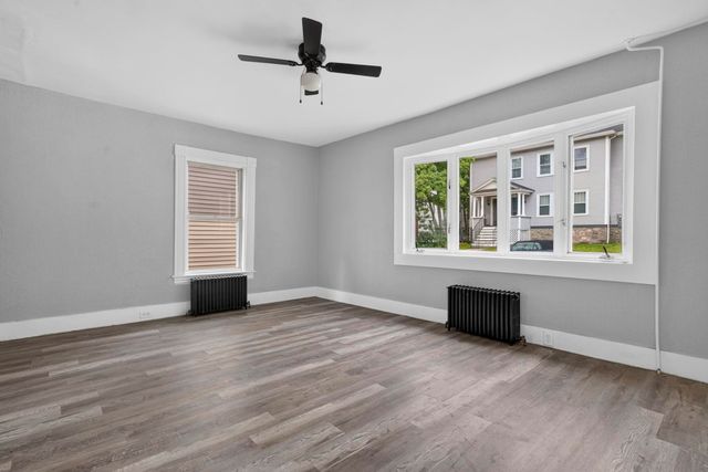 571 Amherst Street, Manchester, NH 03104