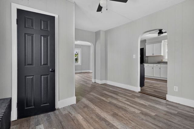 571 Amherst Street, Manchester, NH 03104