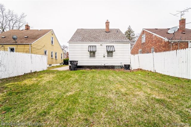 17228 Stout Street, Detroit, MI 48219