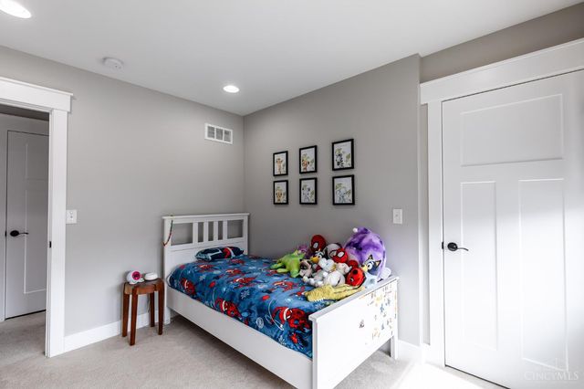 3548 Saybrook Avenue, Cincinnati, OH 45208