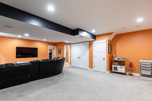 3548 Saybrook Avenue, Cincinnati, OH 45208