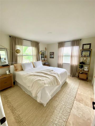 4600 SW 67th Ave 240, Miami, FL 33155