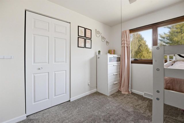 N1322 GREENWOOD ROAD, Greenville, WI 54942