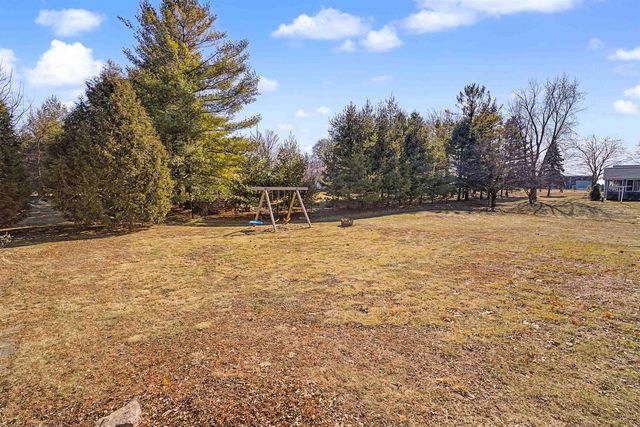 N1322 GREENWOOD ROAD, Greenville, WI 54942