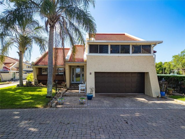4 CASARENA COURT, Winter Haven, FL 33881