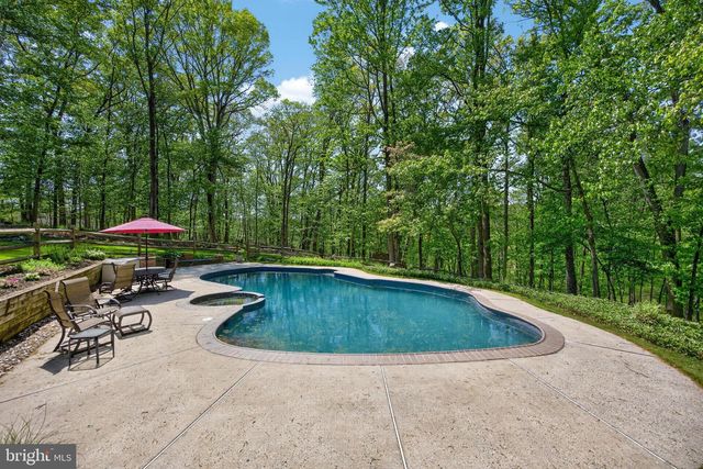 634 PANCOAST LN, Downingtown, PA 19335