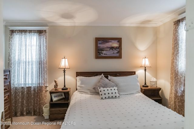 51 Seadrift Avenue, Highlands, NJ 07732