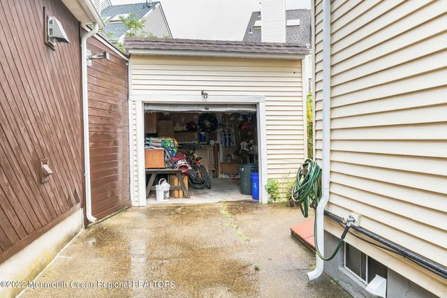 51 Seadrift Avenue, Highlands, NJ 07732