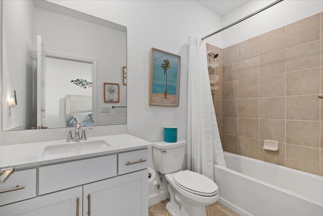 5220 BLUE CRUSH STREET, Bradenton, FL 34211