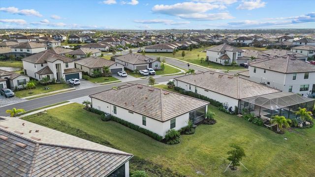 5220 BLUE CRUSH STREET, Bradenton, FL 34211