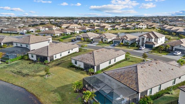 5220 BLUE CRUSH STREET, Bradenton, FL 34211