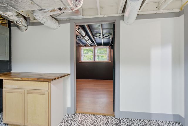 10143 Black St, Lyles, TN 37098