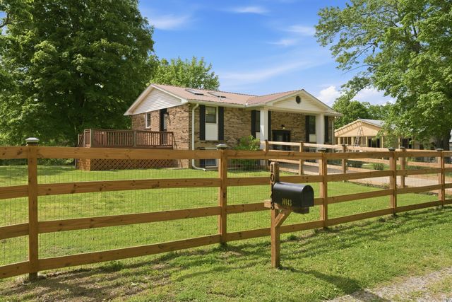 10143 Black St, Lyles, TN 37098