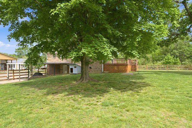 10143 Black St, Lyles, TN 37098