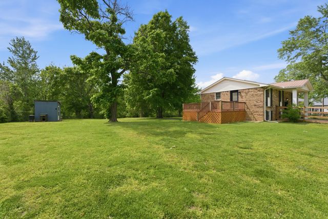 10143 Black St, Lyles, TN 37098