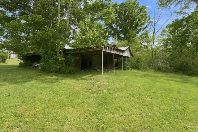10143 Black St, Lyles, TN 37098