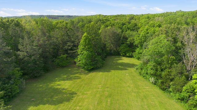 10143 Black St, Lyles, TN 37098