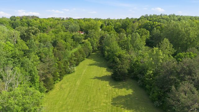 10143 Black St, Lyles, TN 37098