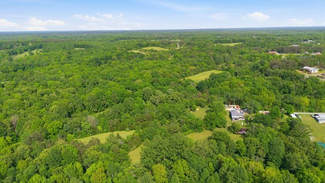 10143 Black St, Lyles, TN 37098