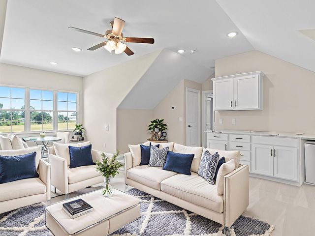 1306 Hidden Oaks, Tomball, TX 77375