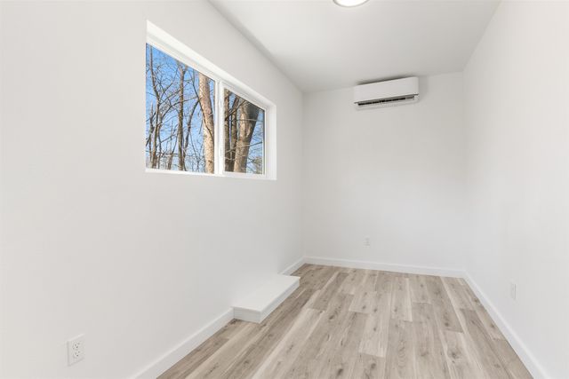 15 Highland Avenue, Claremont, NH 03743