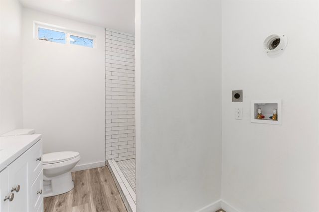 15 Highland Avenue, Claremont, NH 03743