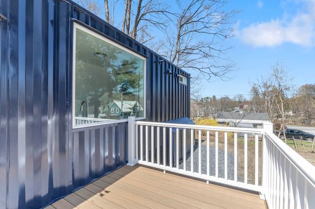 15 Highland Avenue, Claremont, NH 03743