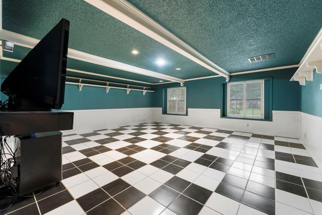 13643 Glen Erica Drive, Houston, TX 77069