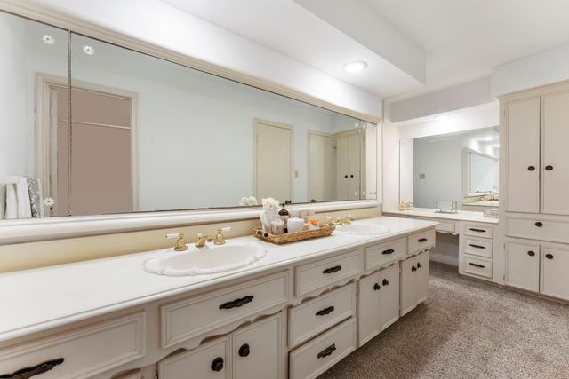 13643 Glen Erica Drive, Houston, TX 77069