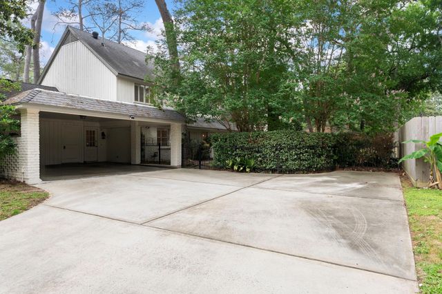 13643 Glen Erica Drive, Houston, TX 77069