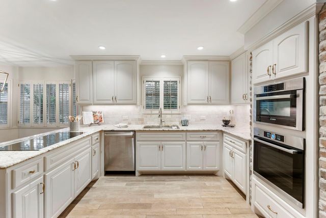 13643 Glen Erica Drive, Houston, TX 77069