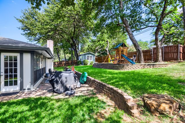 2025 Redwood Trail, Grapevine, TX 76051