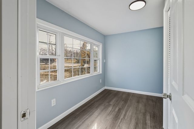 3 Birch Ave, Plymouth, MA 02360