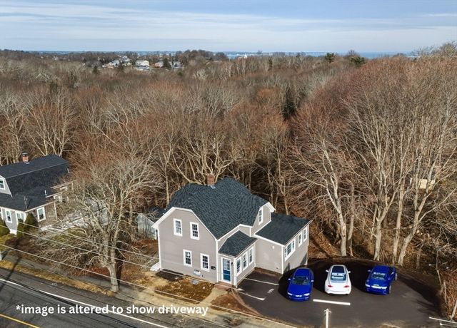3 Birch Ave, Plymouth, MA 02360
