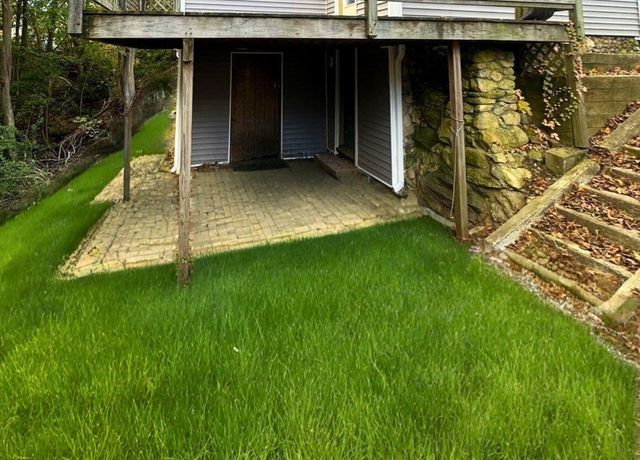 3 Birch Ave, Plymouth, MA 02360