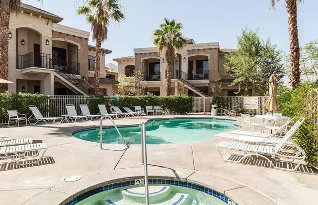 50700 Santa Rosa Plaza 5, La Quinta, CA 92253