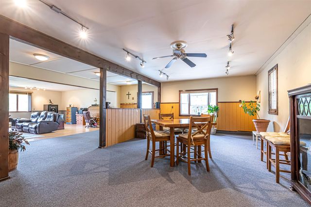 212 West Main Street, Hillsborough, NH 03244