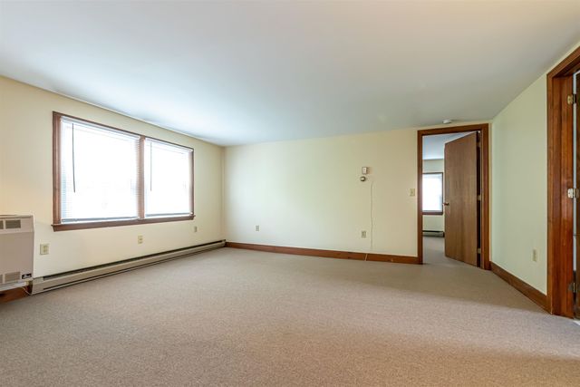 212 West Main Street, Hillsborough, NH 03244
