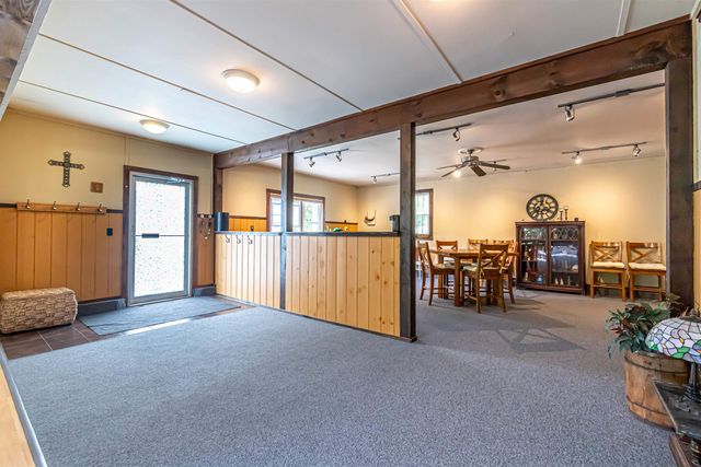 212 West Main Street, Hillsborough, NH 03244