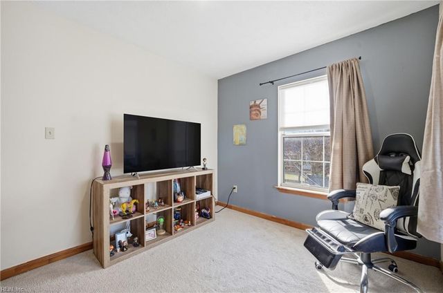 106 E Cummings AVE, Hampton, VA 23663