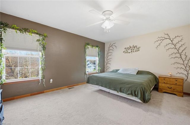 106 E Cummings AVE, Hampton, VA 23663