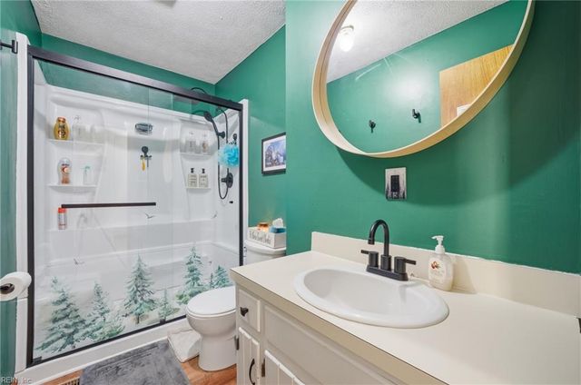 106 E Cummings AVE, Hampton, VA 23663