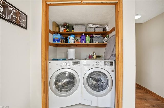 106 E Cummings AVE, Hampton, VA 23663