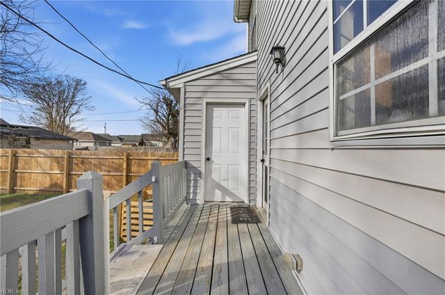 106 E Cummings AVE, Hampton, VA 23663