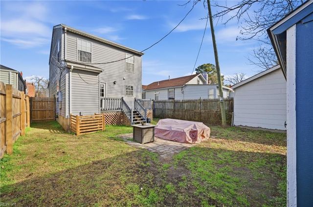 106 E Cummings AVE, Hampton, VA 23663